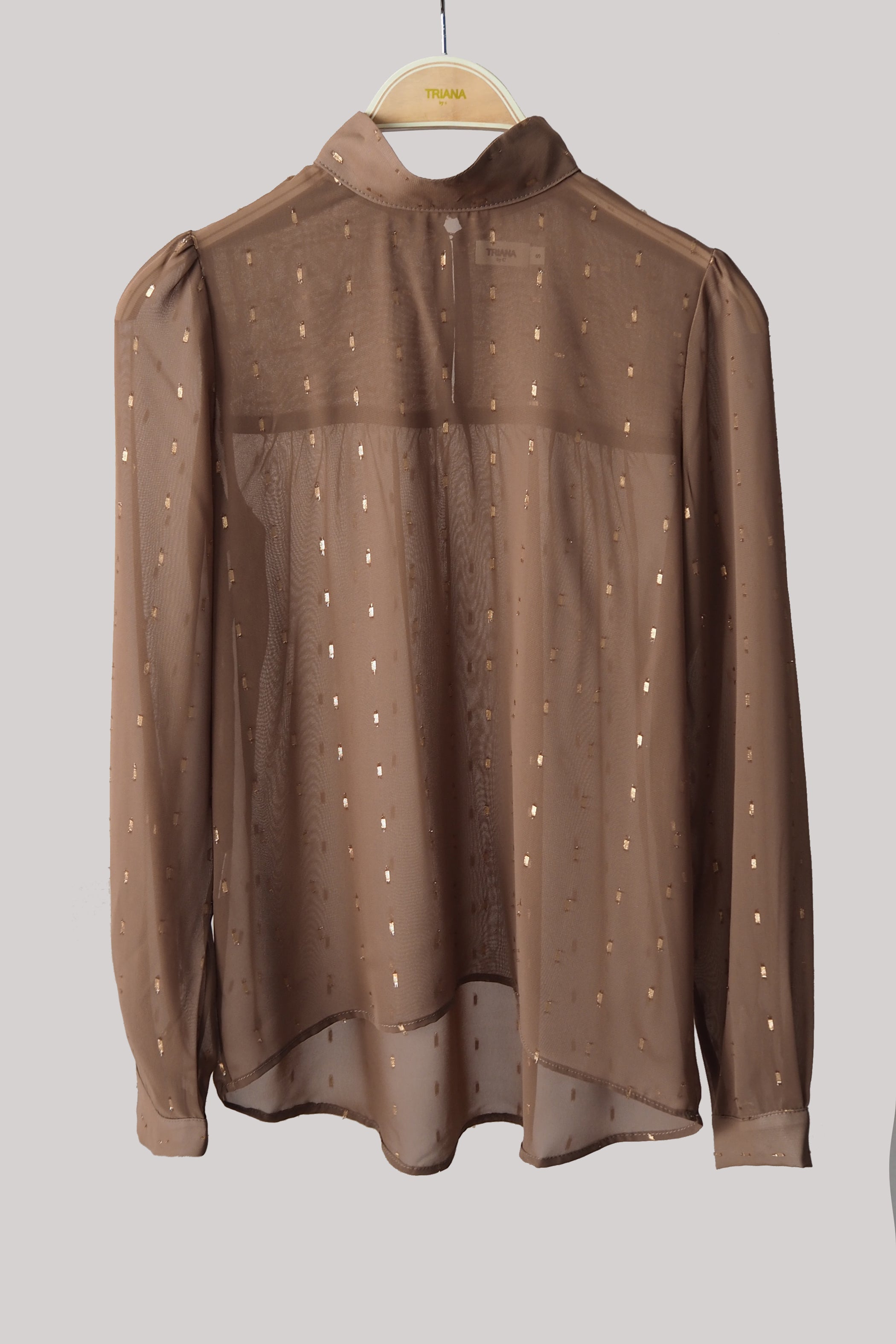 Blusa cuello Perkins gasa topo motas doradas