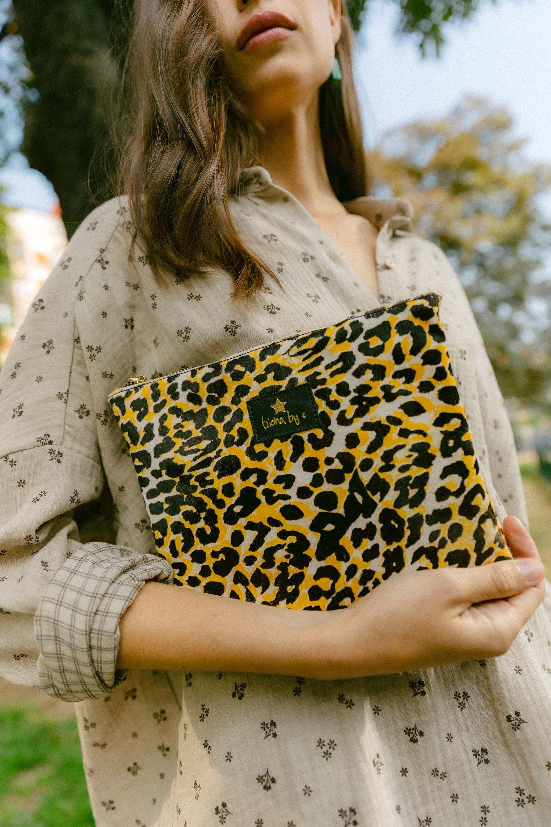 Bolso de mano leopardo