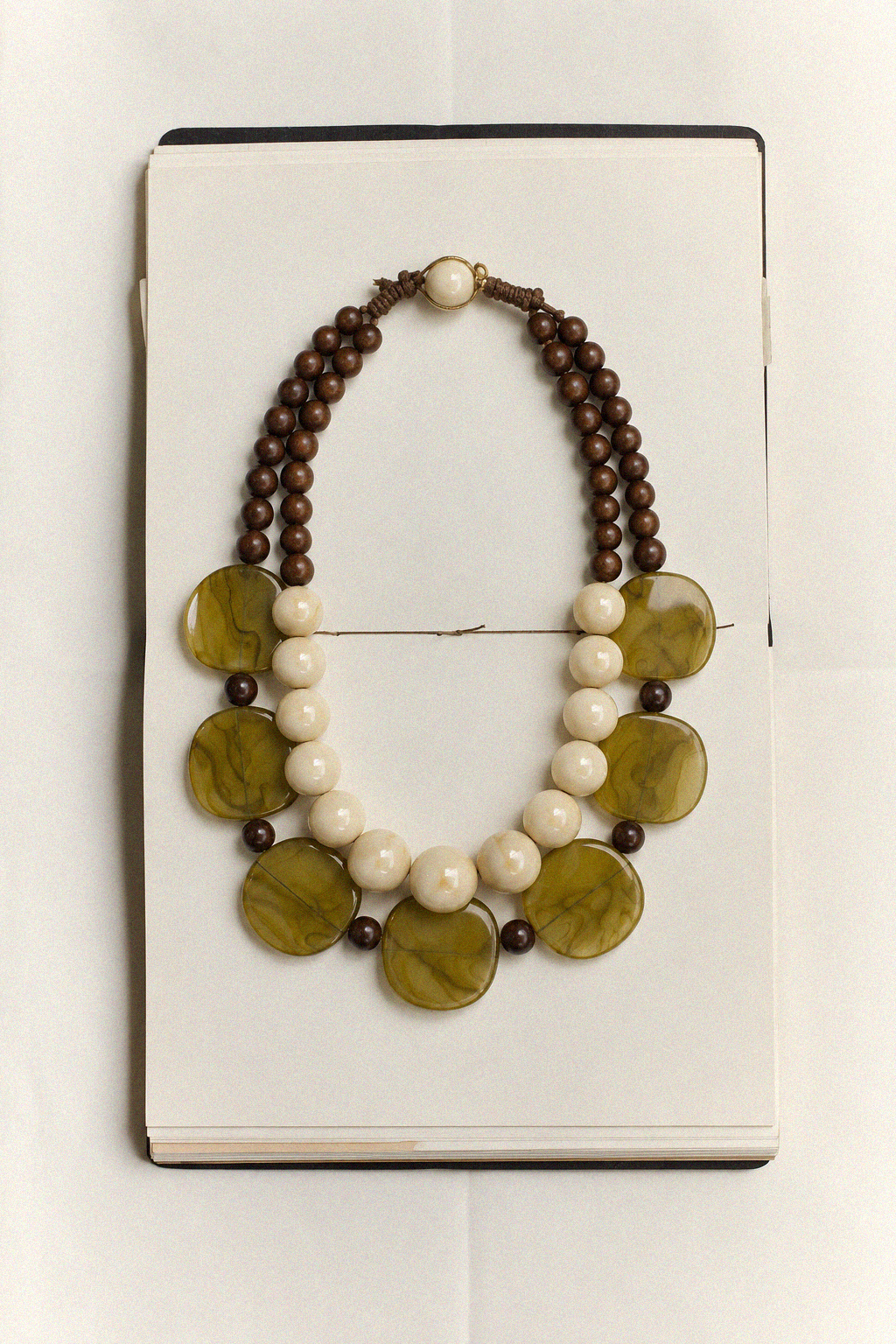 Collar roble verde