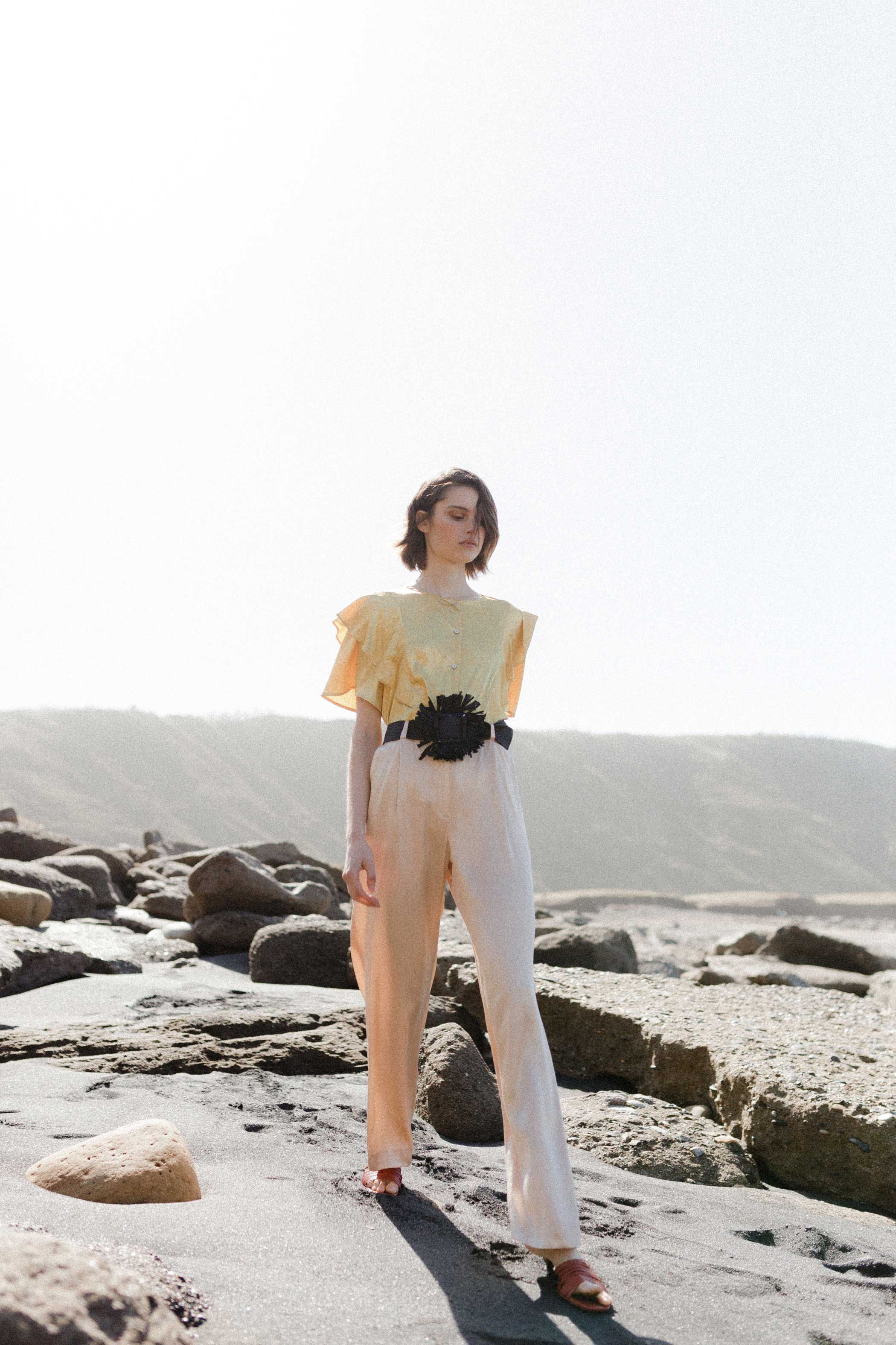 CATHA sand gloss trousers