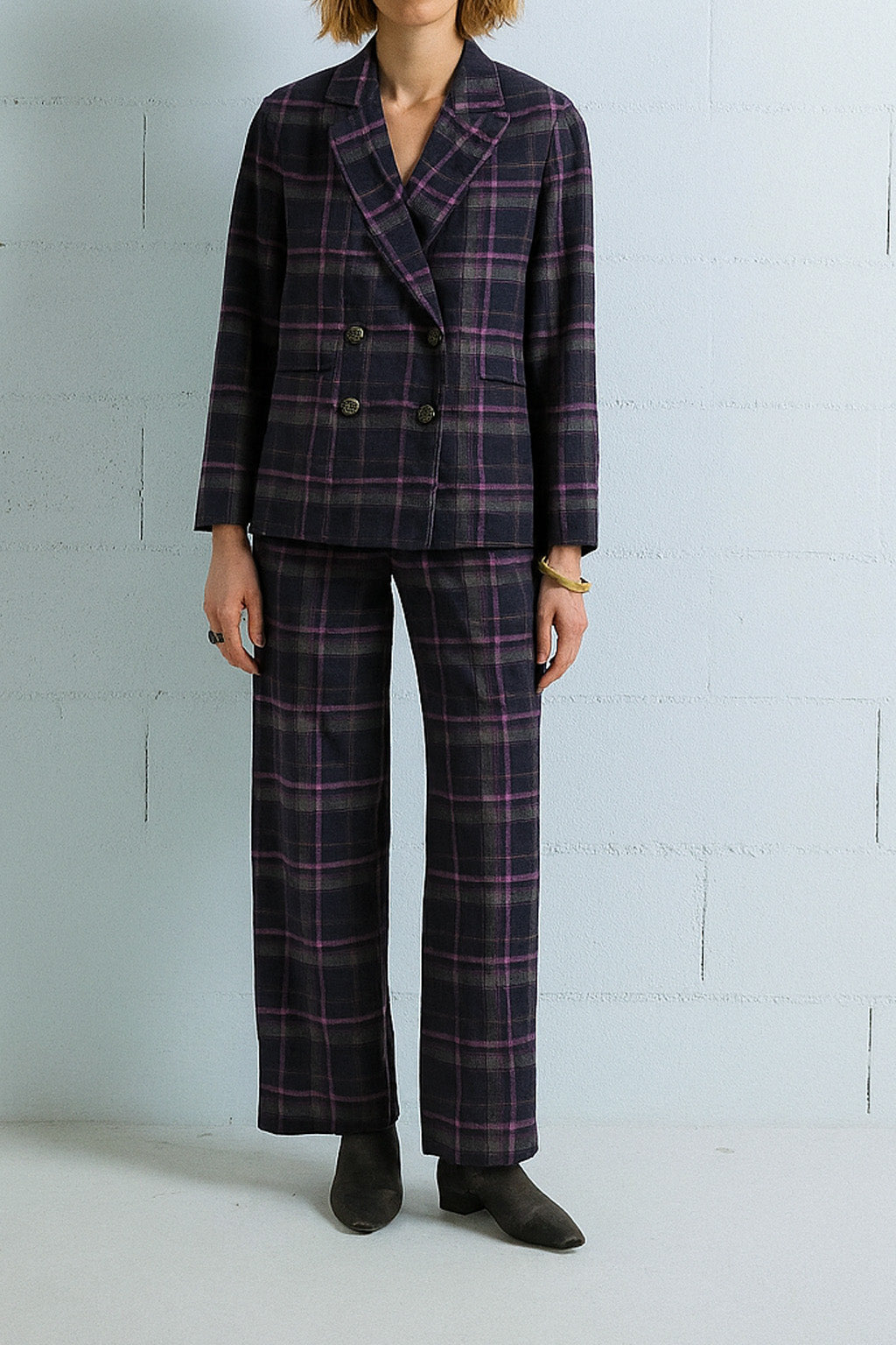 TRAJE CUADROS