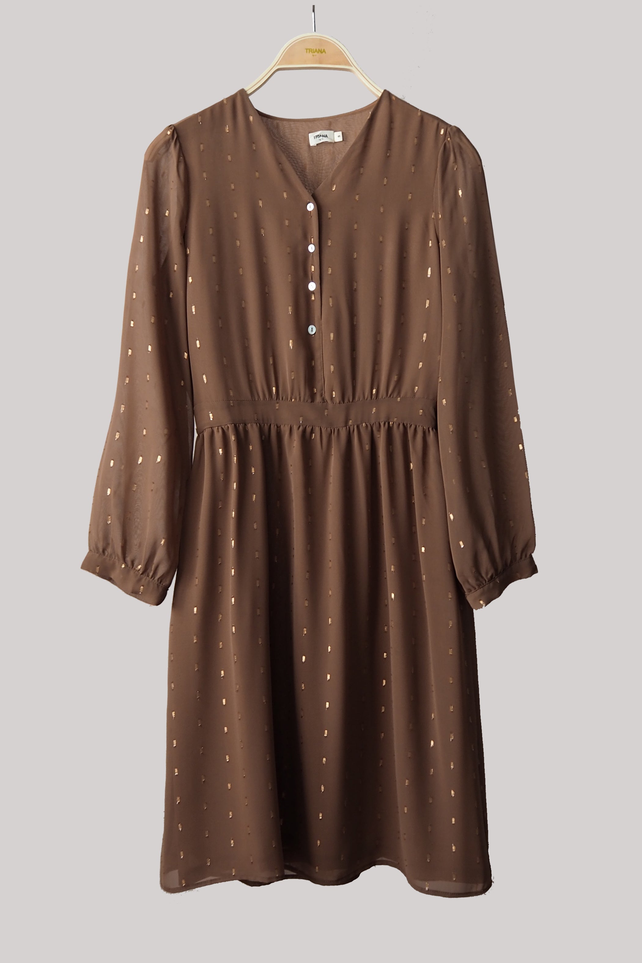 Vestido escote pico botonadura topo glitter dorado