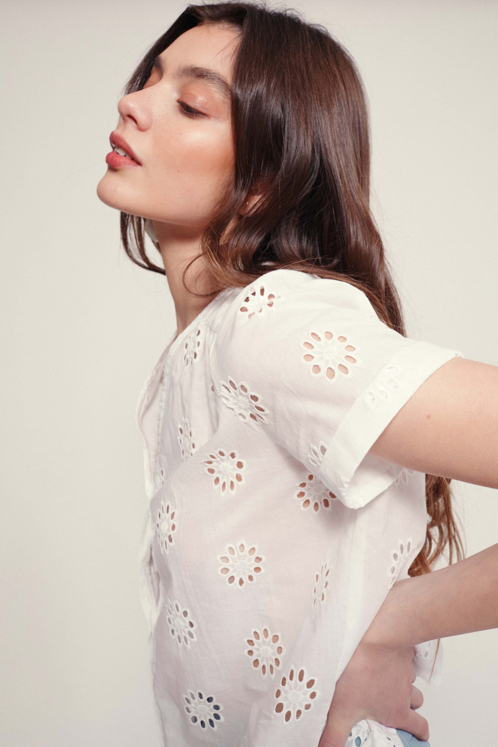 Blouse en voile brodé BURNI